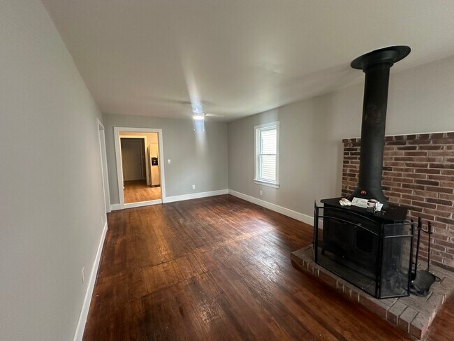 Comedor/Sala de estar - 410 Abney St