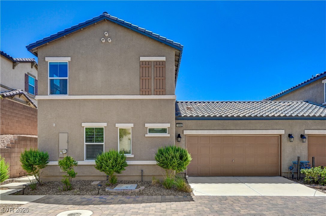 Foto principal - 1050 Spotted Saddle St