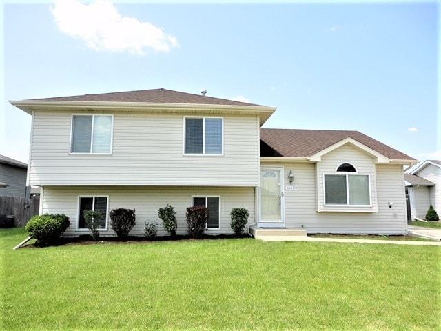 Building Photo - 1801 Winger Dr