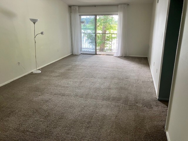 Primary Photo - 2800 July St