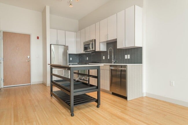 Photo - 320 D St Apartment