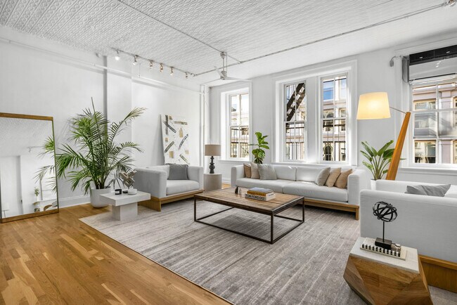 Building Photo - 508 Broadway-ID1035001P