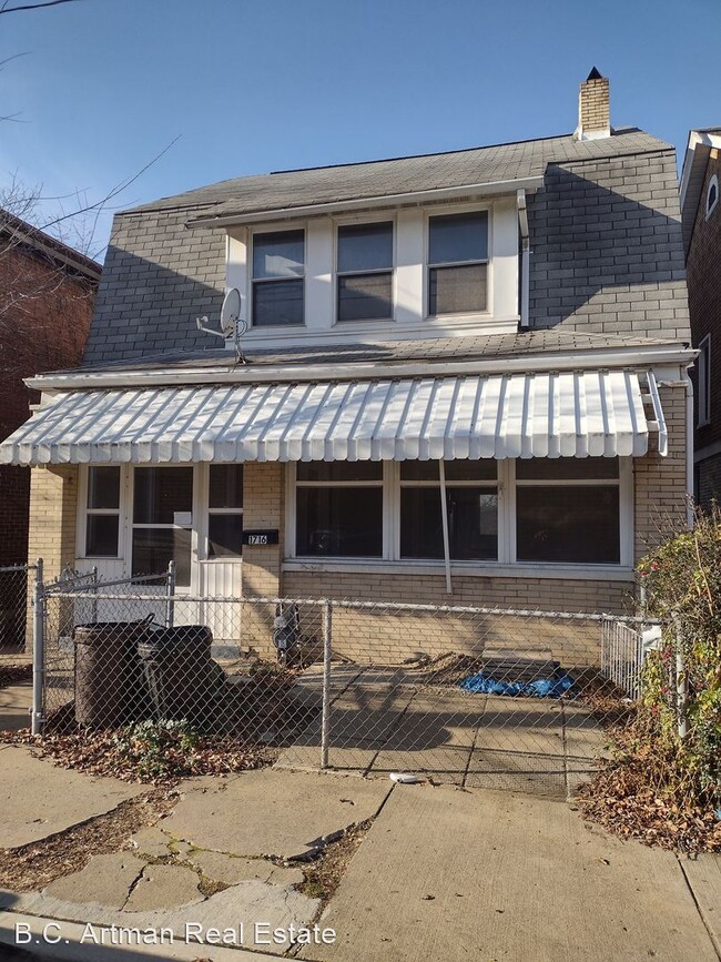 Building Photo - 3 br, 1.5 bath House - 1716 Broadway Avenue