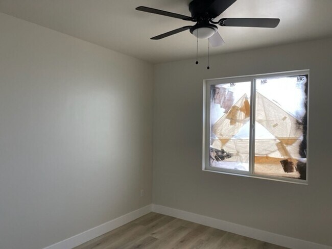 Building Photo - 8744-8746 Tondela Way
