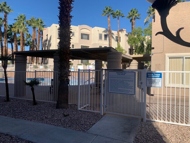 Foto del edificio - 2008 Mesquite Ln