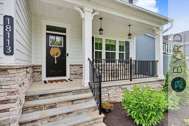 Foto del edificio - 18113 Sagamore Dr