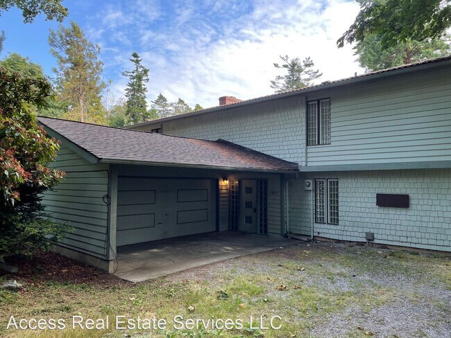 Building Photo - 3 br, 2 bath House - 5935 Birch Point Rd