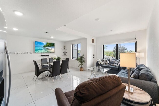 Foto del edificio - 14590 SW 260th St