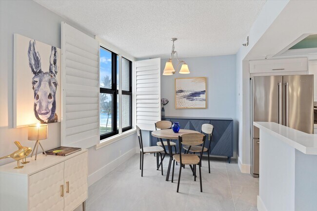 Foto del edificio - 3115 S Ocean Blvd