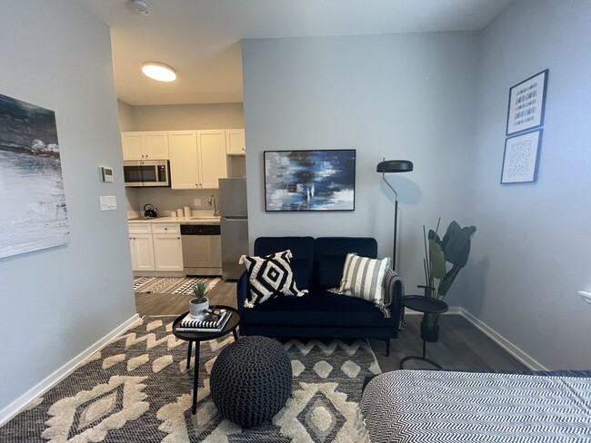 Building Photo - Brand New Micro-Studio 2 Blocks from Edgew...
