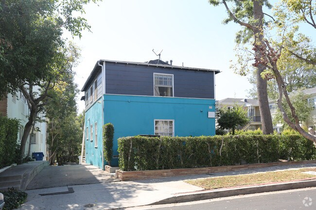 Building Photo - 621 Midvale Avenue