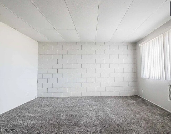 Building Photo - 239 W Cleveland Ave