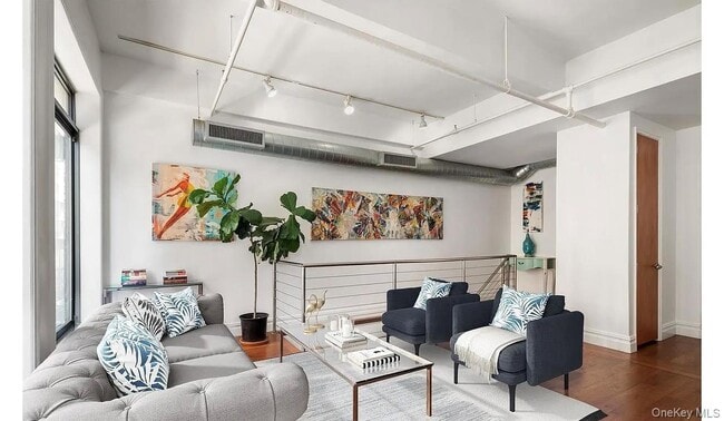 Foto del edificio - 45 E 30th St