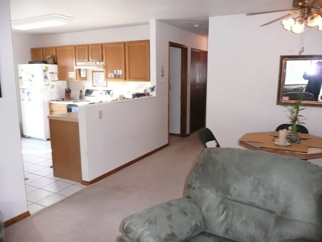 Building Photo - 3735 Dalton Dr