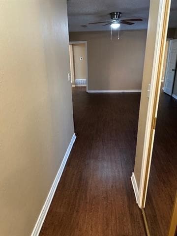 Foto del edificio - 1516 Blackjack Rd W