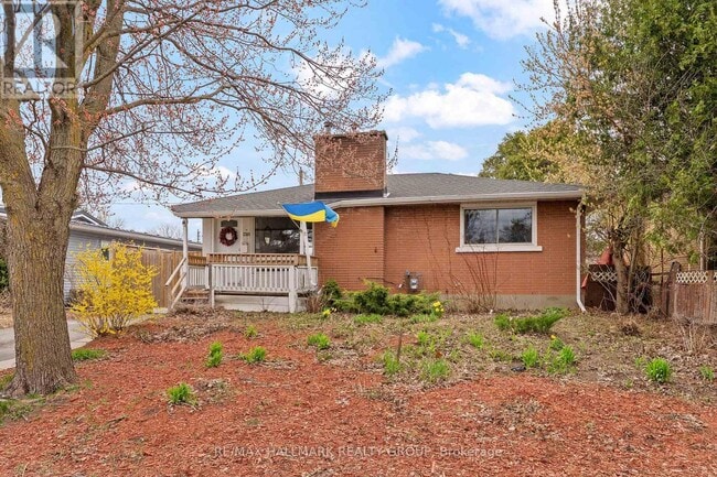 Building Photo - 1318 Avenue Q