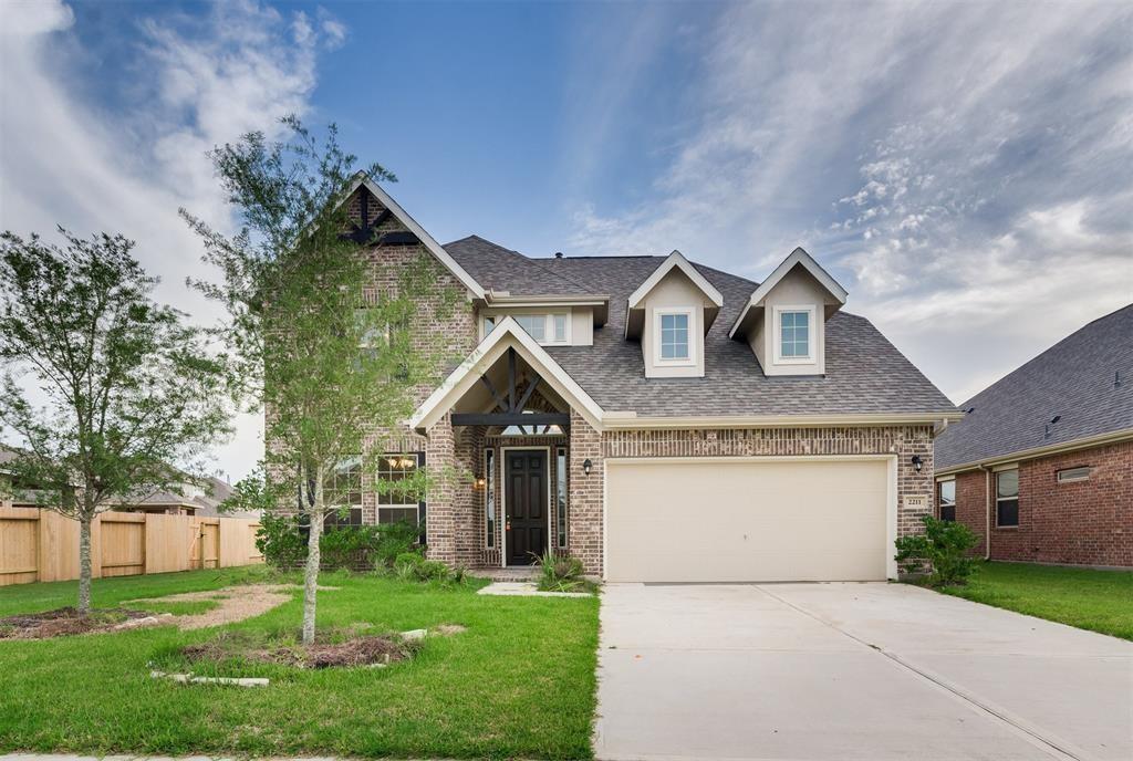 Primary Photo - 2211 Dama Dr
