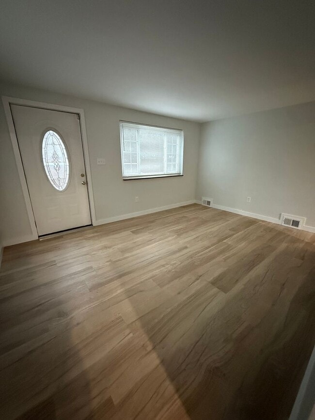 Foto del edificio - ***2 Bed / 1 Bath Home for Rent***