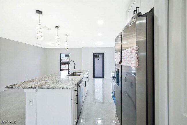 Foto del edificio - 3413 27th St SW