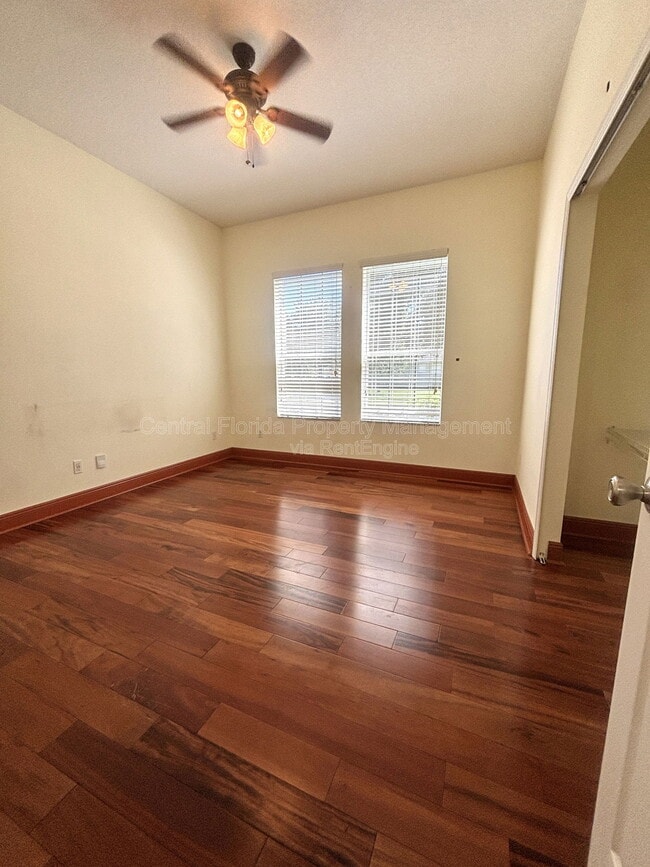 Photo - 902 Hire Cir House