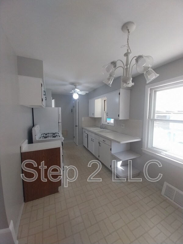 Foto del edificio - 134 Flora Dr