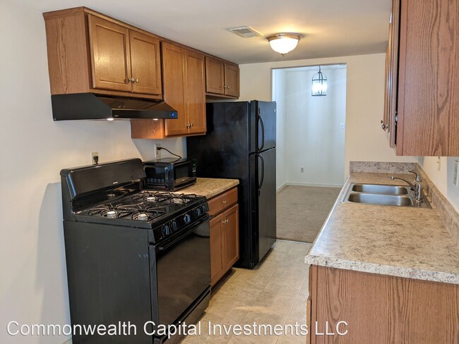 Building Photo - 3 br, 1.5 bath House - 1520 Kemper St.