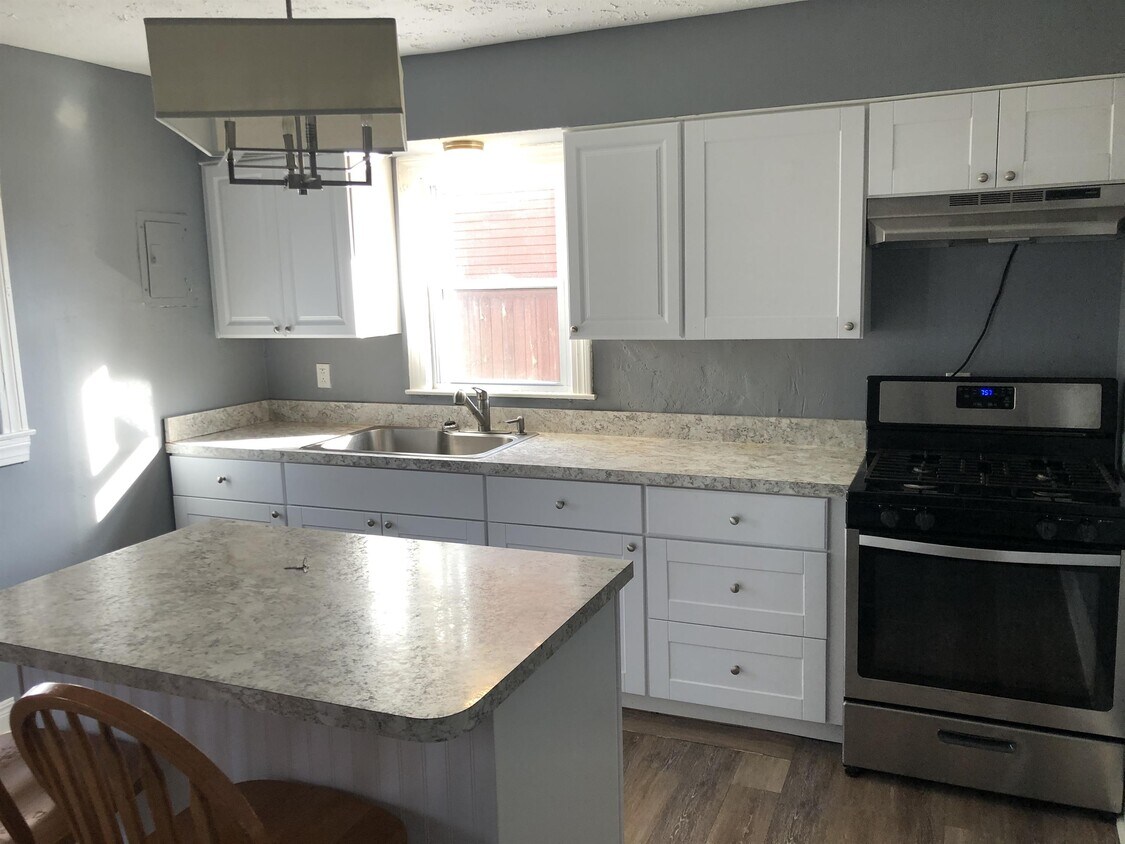 Foto principal - 1719 Youngland Ave