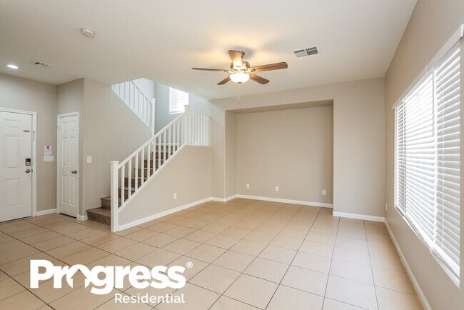 Foto del edificio - 1221 Sunny Acres Ave