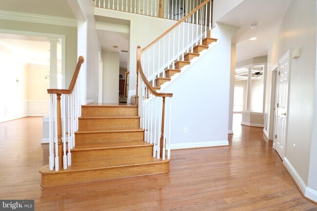 Building Photo - 22078 Vantage Pointe Pl