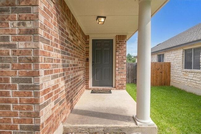 Building Photo - 14504 Mowsbury Dr