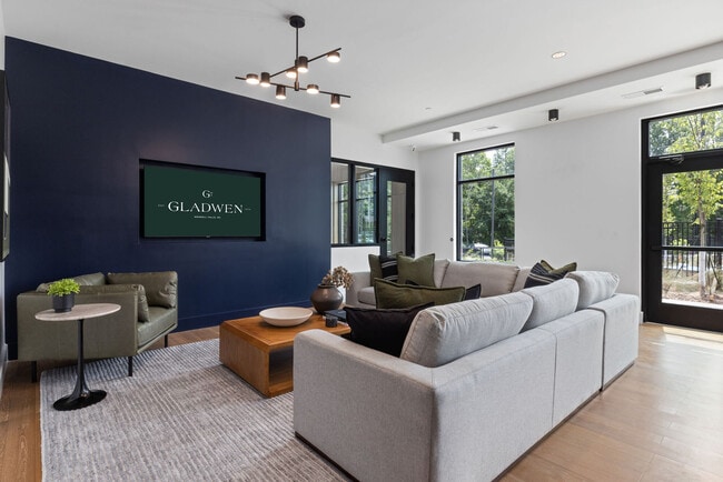 Gladwen Wendell Falls apartments — community photo - Gladwen Wendell Falls