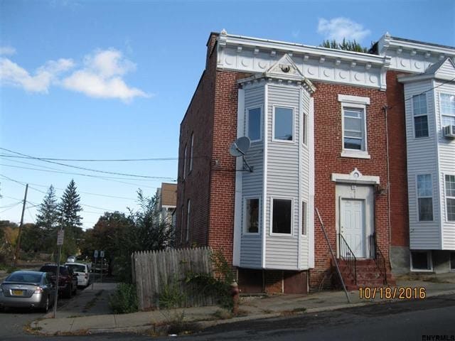 Primary Photo - 65 Ingalls Ave