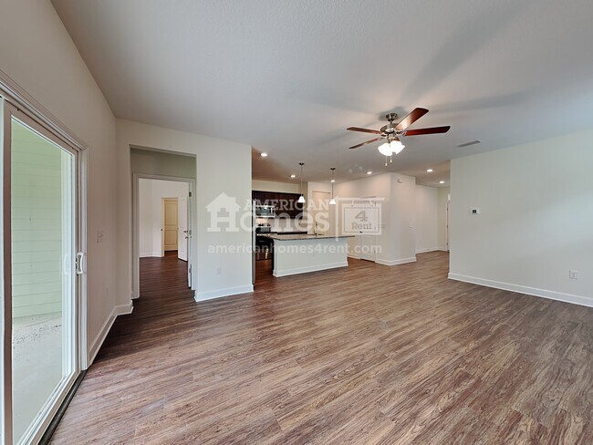 Foto del edificio - 5789 Hampton Creek Road