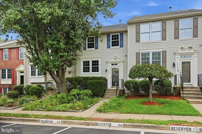 Building Photo - 5718 Croatan Ct