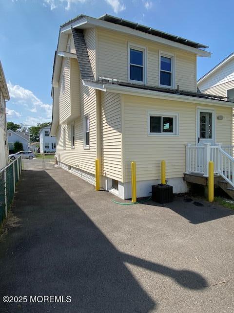 Building Photo - 1223 Briarwood Rd