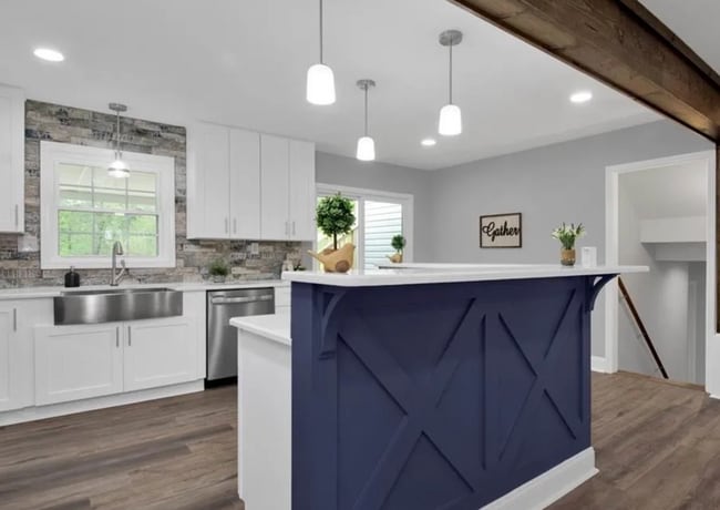 Building Photo - NEW LISTING!!!!!