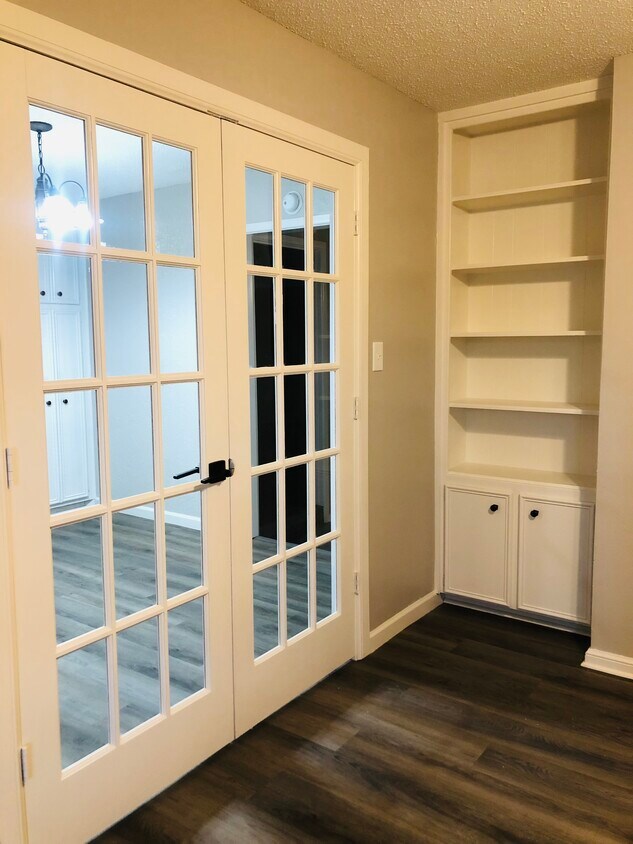 4414 62nd St. pic French Doors to Office or 4 Bedroom - 4414 62nd St