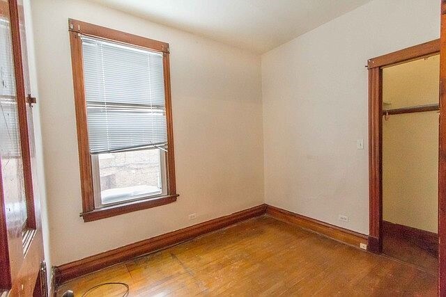 Building Photo - 2049 N Kostner Ave