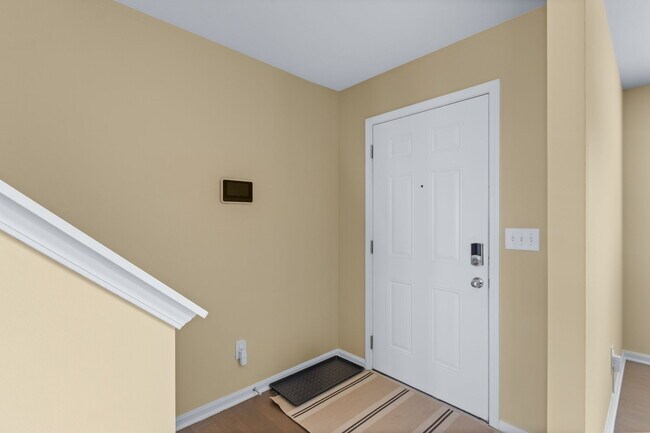 Foto del edificio - 430 Rockcrest Way