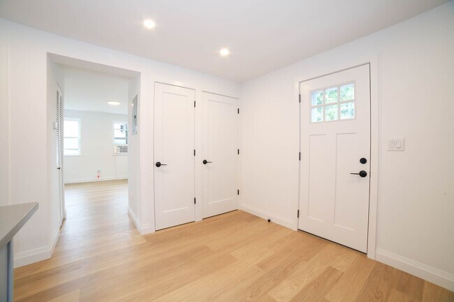 Foto del edificio - 56 N Spring St