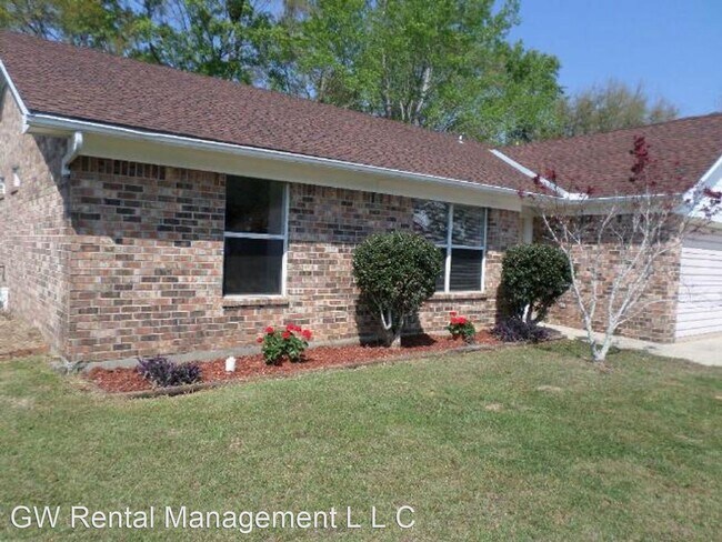 Building Photo - 2 br, 2 bath House - 12 Hoffren Drive