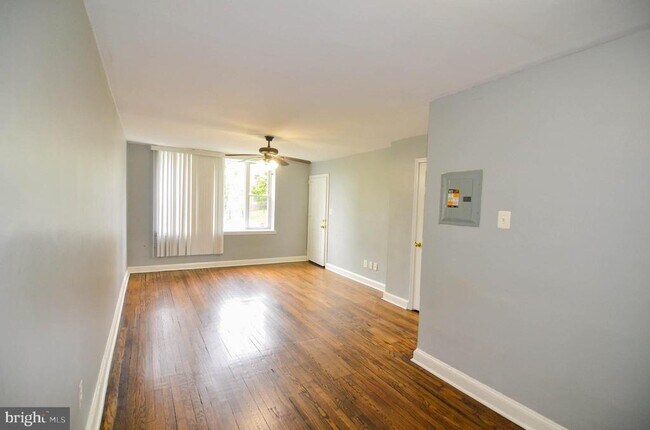 Foto del edificio - 39 Galveston Pl SW