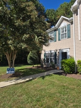 Building Photo - 2800 Goyne Terrace