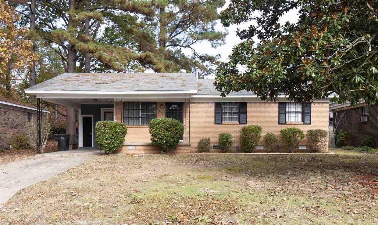 Primary Photo - 5818 Southwick Dr
