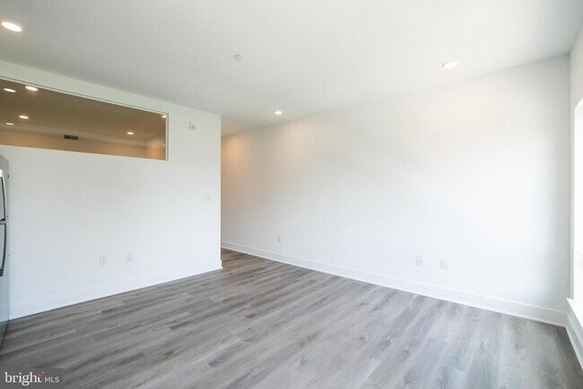 Foto del edificio - 1420 Point Breeze Ave