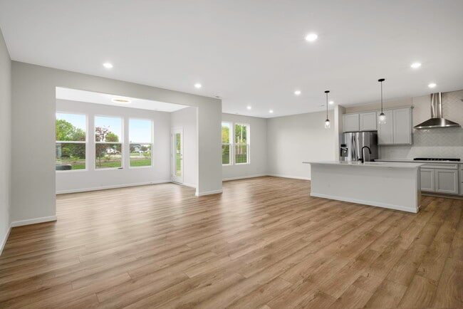 Foto del edificio - 2759 Lawlor Ln