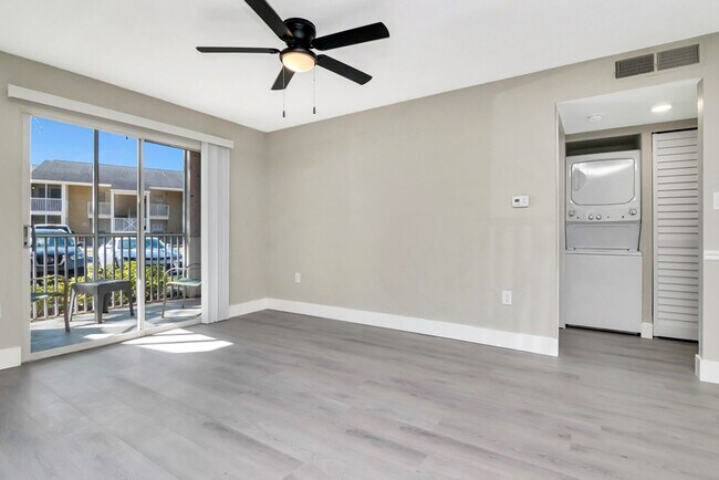 Foto del edificio - Ground Floor 1/1 with Den Newly Renovated