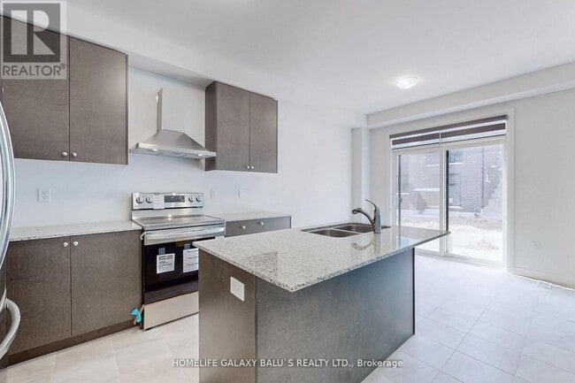 Building Photo - 2968 Seagrass St