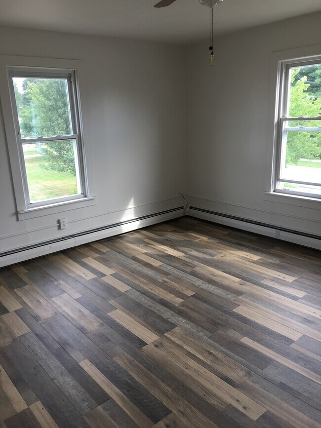 Foto del edificio - 424 Creek Farm Road