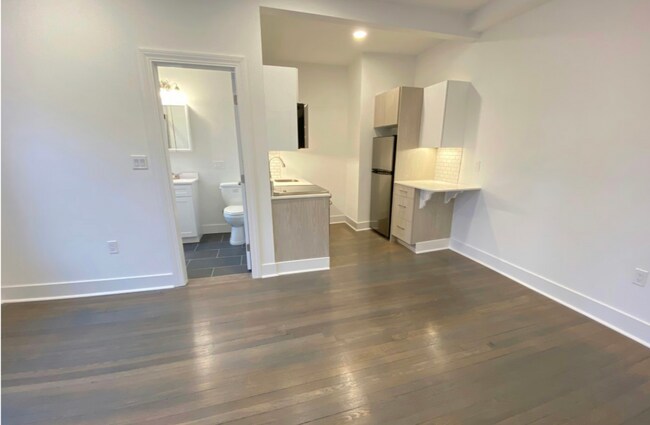 Foto del edificio - 11 queensbury St. Unit 32